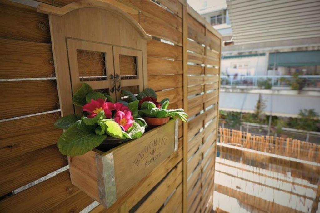Cozy Apartment In The Heart Of Athens! Eksteriør billede